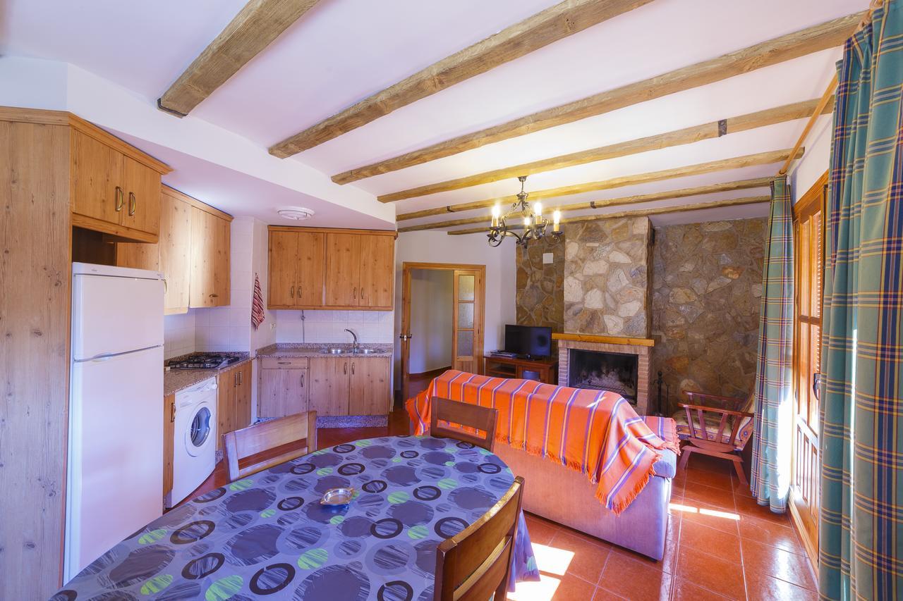 Apartamentos Ribera Del Jucar Alcalá del Júcar Kültér fotó